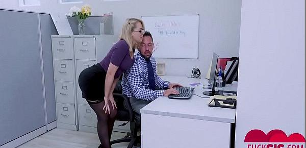  Zoey Monroe In The Office And The Orifice